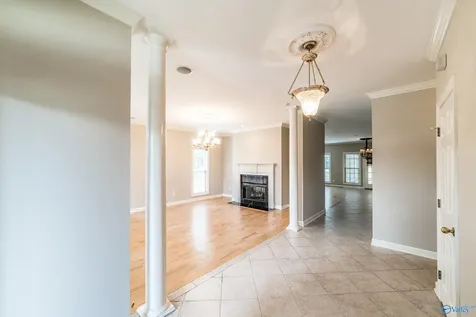 3014 Waterman Drive Owens Cross Roads AL 35763