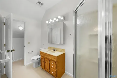 5615 Cherrywood Drive Guntersville AL 35976