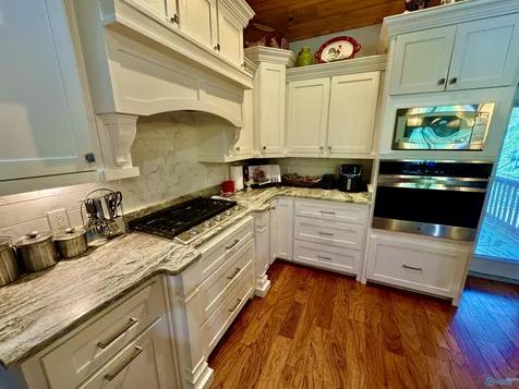 3519 Colonial Drive Guntersville AL 35976