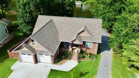 3519 Colonial Drive Guntersville AL 35976