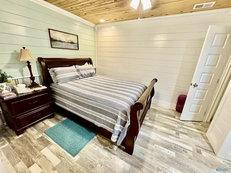 3519 Colonial Drive Guntersville AL 35976