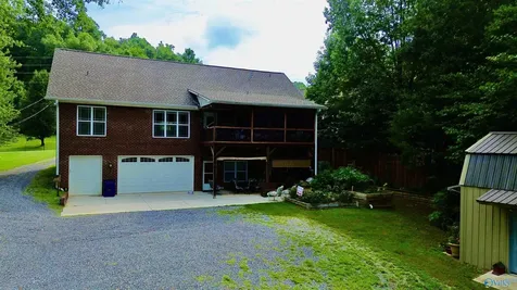 3519 Colonial Drive Guntersville AL 35976