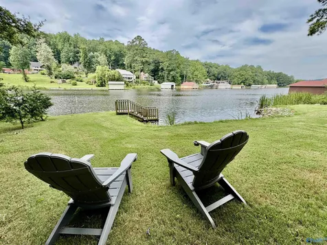 3519 Colonial Drive Guntersville AL 35976