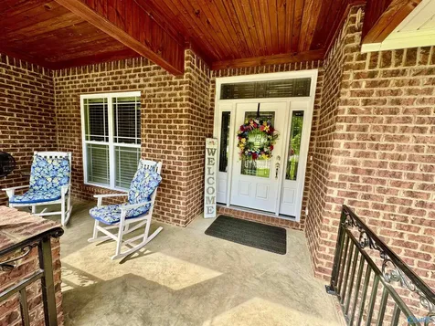 3519 Colonial Drive Guntersville AL 35976