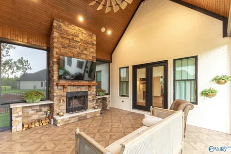 23173 Sawgrass Drive Athens AL 35613