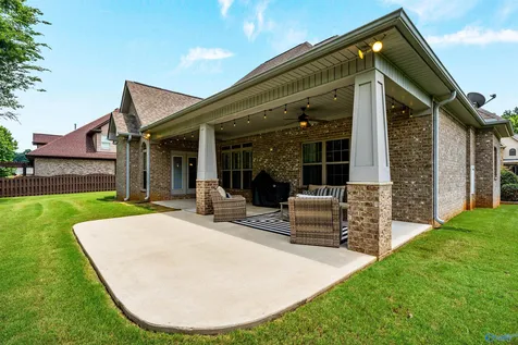178 Rainbow Glen Circle Madison AL 35758