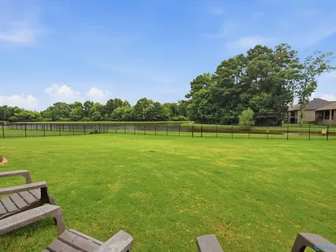 2017 Meadow Creek Circle SE Owens Cross Roads AL 35763