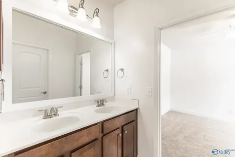 4416 Duskin Court SE Owens Cross Roads AL 35763