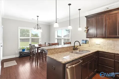 24 Hawthorn Heights Boulevard SW Huntsville AL 35824
