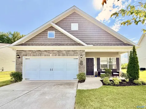 128 Lincoln Gray Circle New Market AL 35761