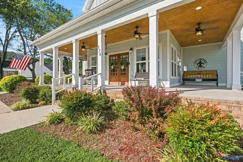 128 Carlton Road Scottsboro AL 35769