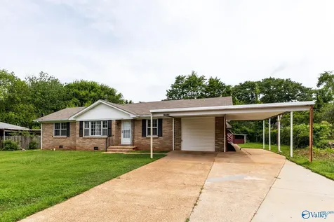 2438 Crestwood Drive SW Huntsville AL 35805
