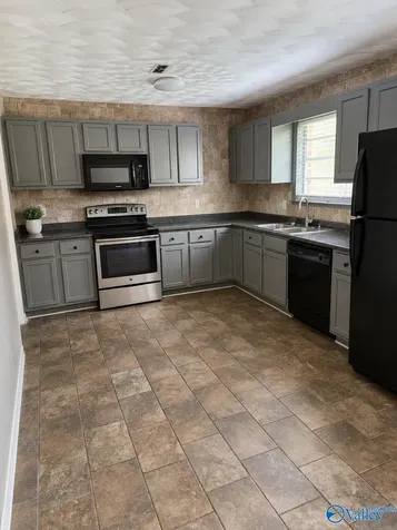 5028 Paden Drive NW Huntsville AL 35810