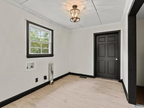 460 John Hunter Highway Elora TN 37328