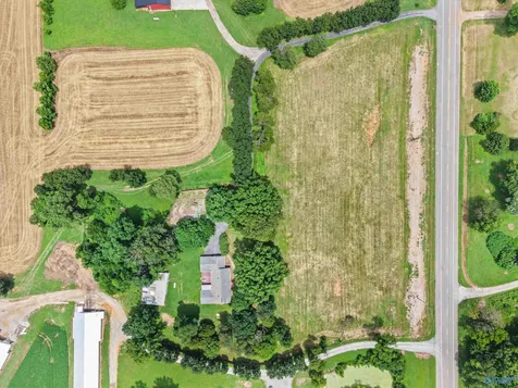 460 John Hunter Highway Elora TN 37328