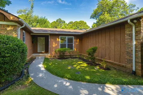 102 Francisco Road Huntsville AL 35811