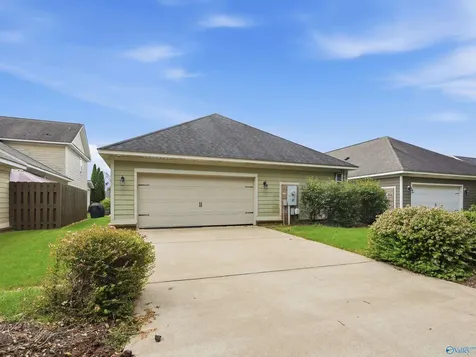 6439 Lincoln Park Place Huntsville AL 35806