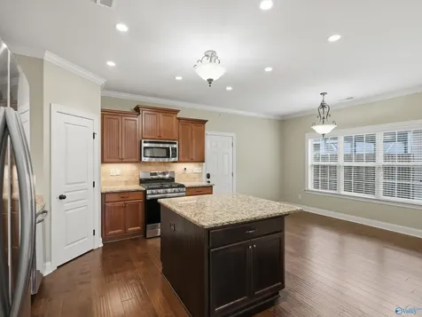 6439 Lincoln Park Place Huntsville AL 35806