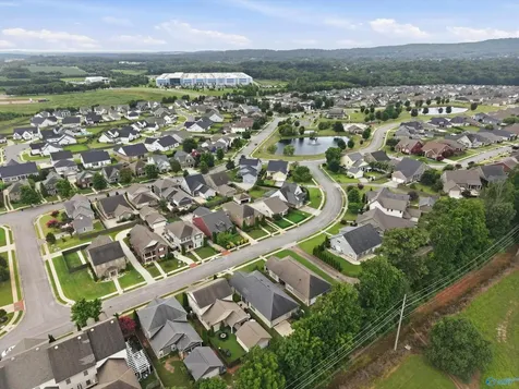 6439 Lincoln Park Place Huntsville AL 35806