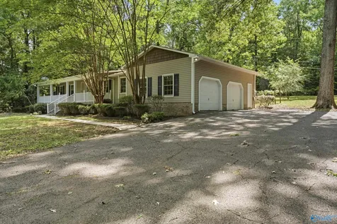 205 Eastwood Drive Owens Cross Roads AL 35763