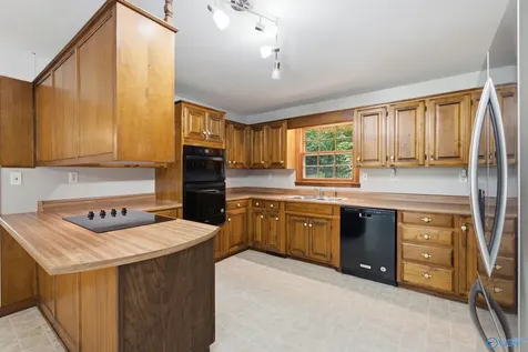 205 Eastwood Drive Owens Cross Roads AL 35763