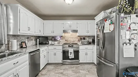 22926 Horseshoe Bend Athens AL 35611
