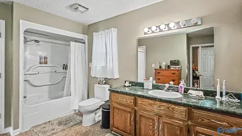 22926 Horseshoe Bend Athens AL 35611