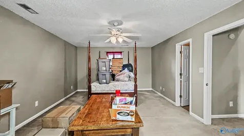22926 Horseshoe Bend Athens AL 35611
