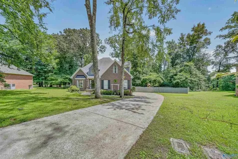 131 Spinnaker Circle Madison AL 35758