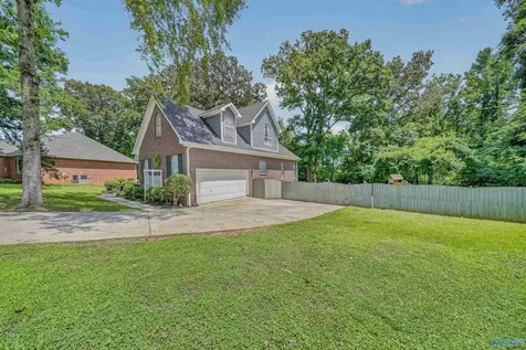 131 Spinnaker Circle Madison AL 35758