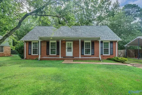 2616 Thornhill Road NW Huntsville AL 35810