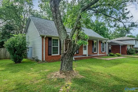 2616 Thornhill Road NW Huntsville AL 35810