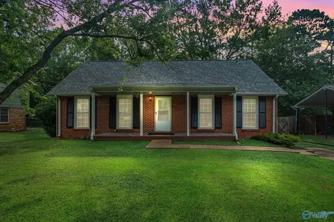 2616 Thornhill Road NW Huntsville AL 35810