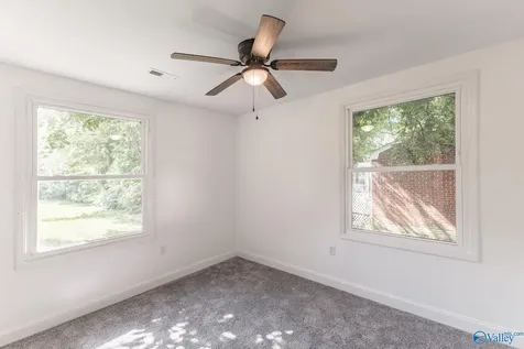 4004 NW Memorial Parkway NW Huntsville AL 35810