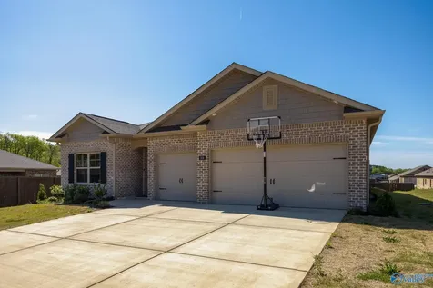 206 Antler Ridge Drive Huntsville AL 35811