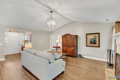 107 Cerrydowns Court Meridianville AL 35759