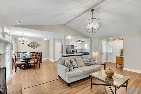 107 Cerrydowns Court Meridianville AL 35759