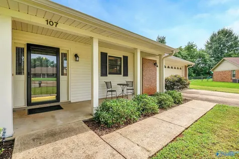 107 Cerrydowns Court Meridianville AL 35759