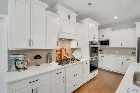 309 Creek Grove Avenue New Market AL 35761