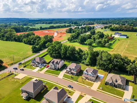 309 Creek Grove Avenue New Market AL 35761