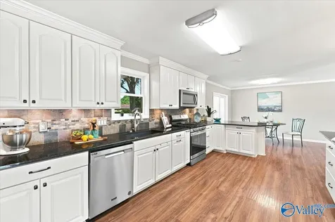 11028 Crestfield Drive SE Huntsville AL 35803