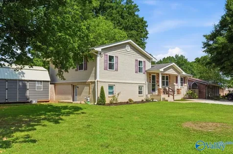 11028 Crestfield Drive SE Huntsville AL 35803