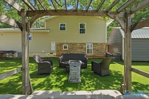 11028 Crestfield Drive SE Huntsville AL 35803