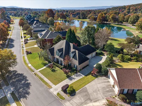 3202 Wellstone Lane SE Owens Cross Roads AL 35763