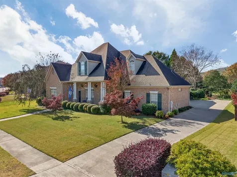 3202 Wellstone Lane SE Owens Cross Roads AL 35763