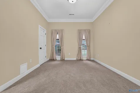 3202 Wellstone Lane SE Owens Cross Roads AL 35763