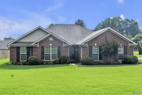110 Cherry Glen Huntsville AL 35811