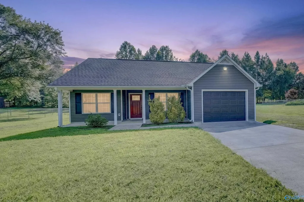 138 Quiet Lane Hazel Green AL 35750