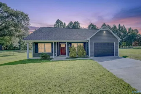 138 Quiet Lane Hazel Green AL 35750