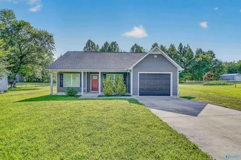 138 Quiet Lane Hazel Green AL 35750